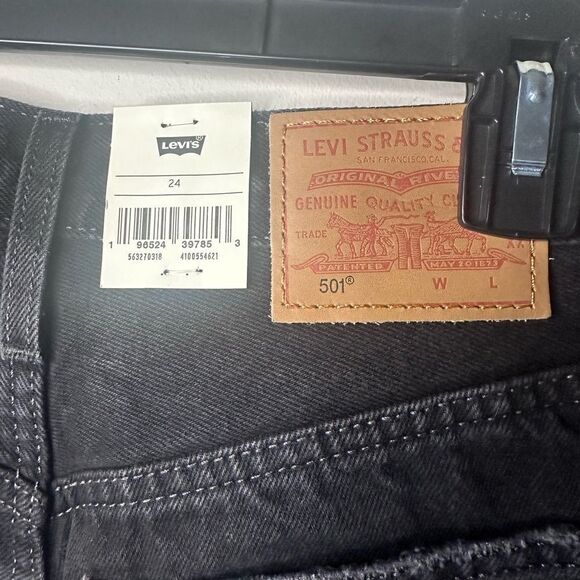 Levi’s 501 Original Fit High Rise Distressed Shorts Sz 24 - Picture 7 of 11